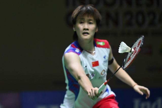 馬丁內斯本 馬丁內斯本