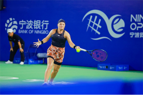 湖人收缩侧